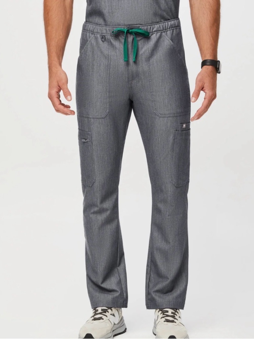 FIGS Men’s Cairo Cargo Scrub Pants